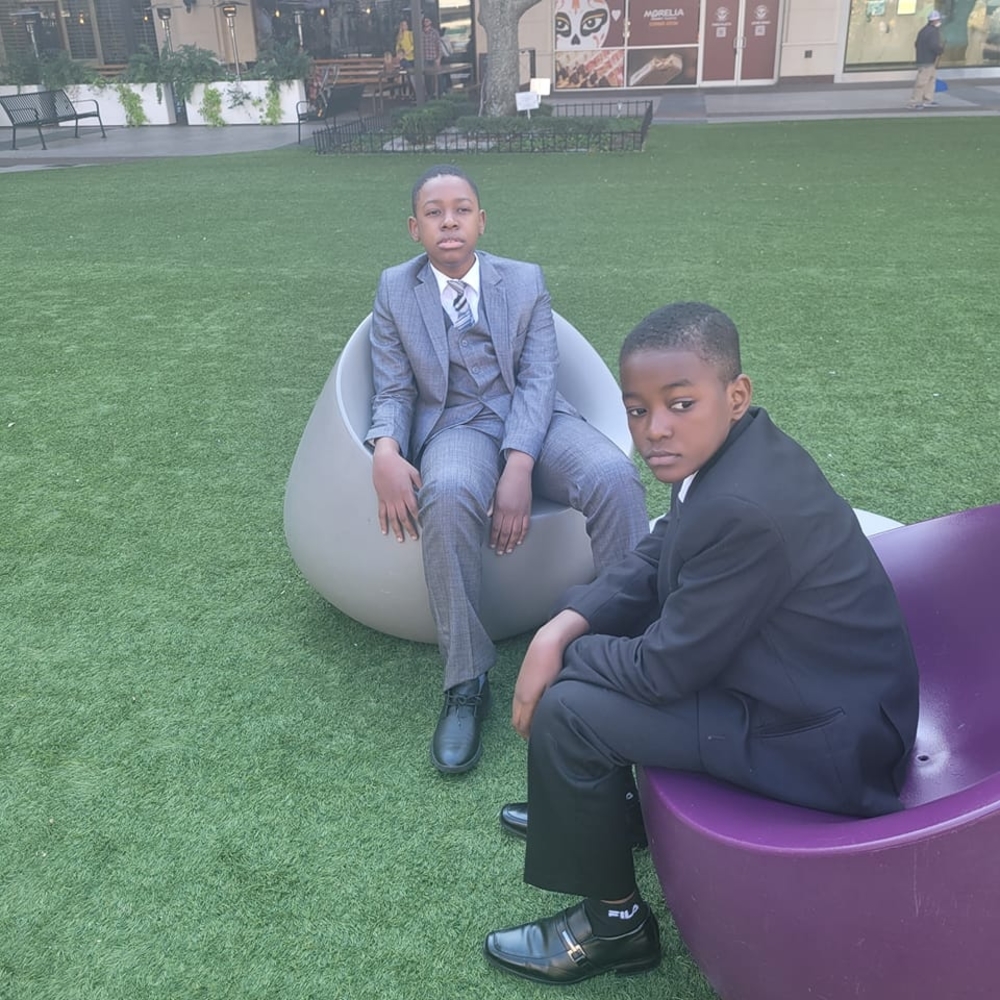 Meet your Posher, Luvenston